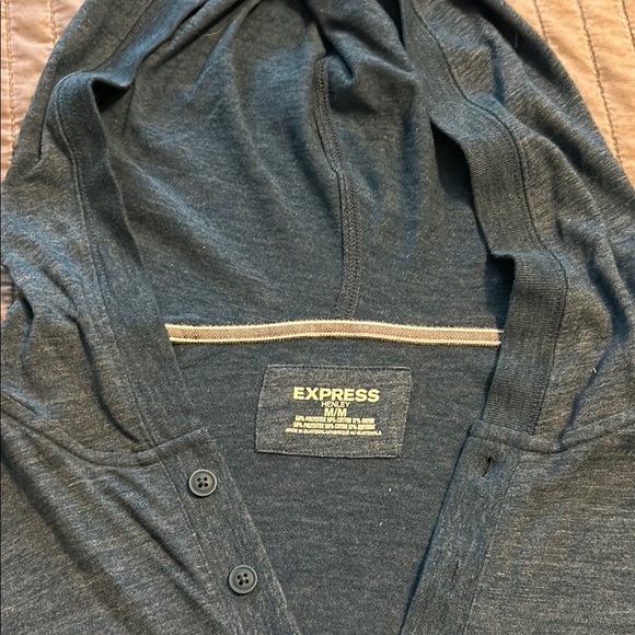 Express aqua blue/green V-Neck lightweight pullover - Picture 1 of 2